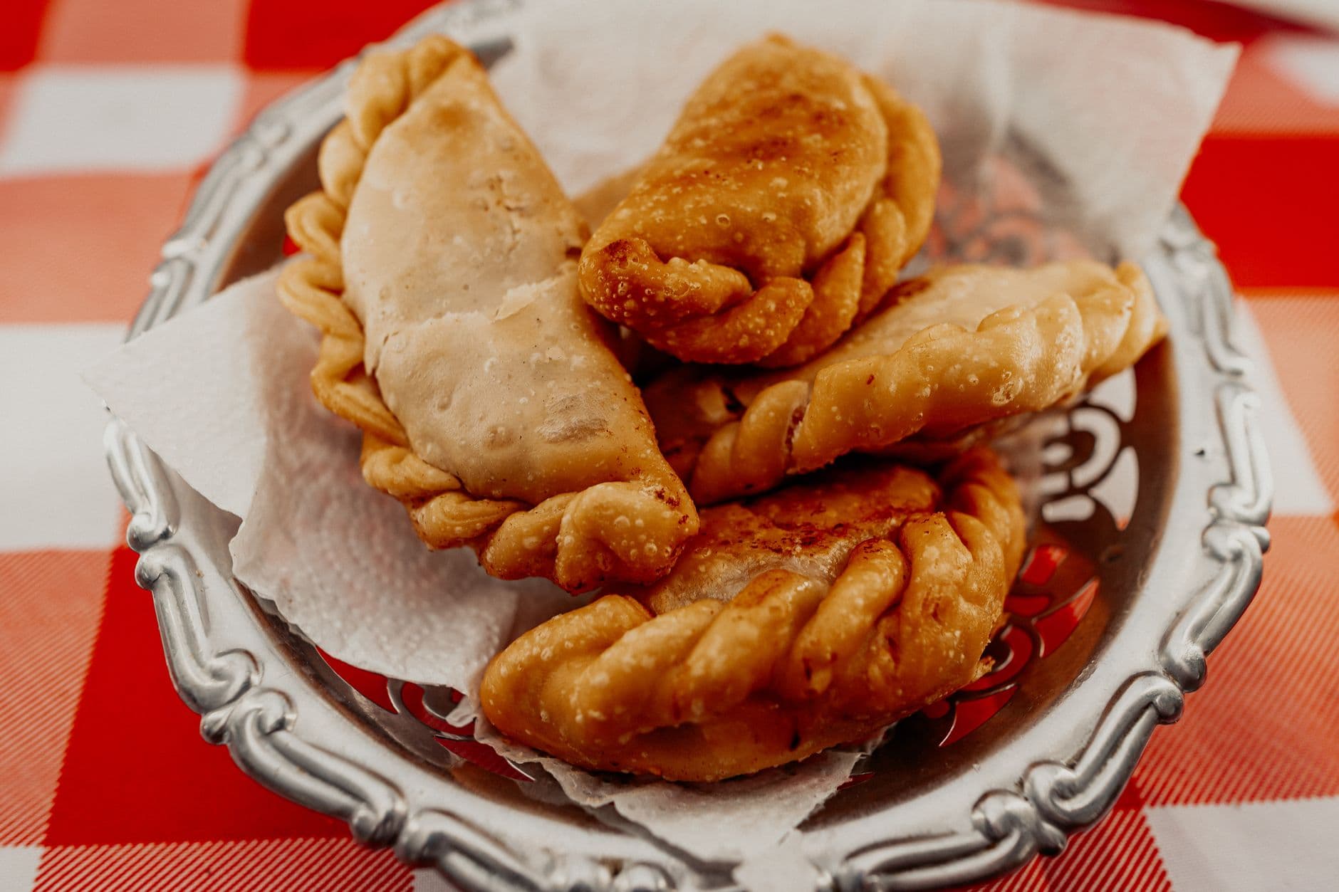 Empanada de Jamón y Queso BRASA Rotisería